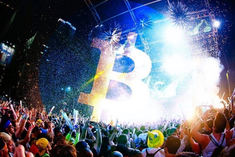 Ποιοι διάσημοι έδωσαν το παρών στο ολονύκτιο πάρτι των «βασιλιάδων του bitcoin»