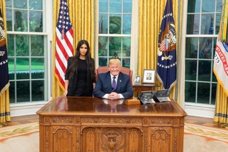 Η Kim Kardashian συνάντησε τον Donald Trump στο Λευκό Οίκο