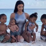 Η Kim Kardashian αποκάλυψε πως η ίδια και τα παιδιά της νόσησαν από κορονοϊό