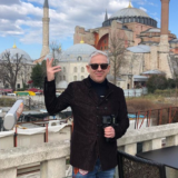 Ο Τάσος Δούσης και «Εικόνες» ταξιδεύουν στο Κωνσταντινούπολη