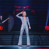 Η Céline Dion ακύρωσε εμφανίσεις στο Λας Βέγκας, λόγω «έντονων και επίμονων μυϊκών σπασμών»