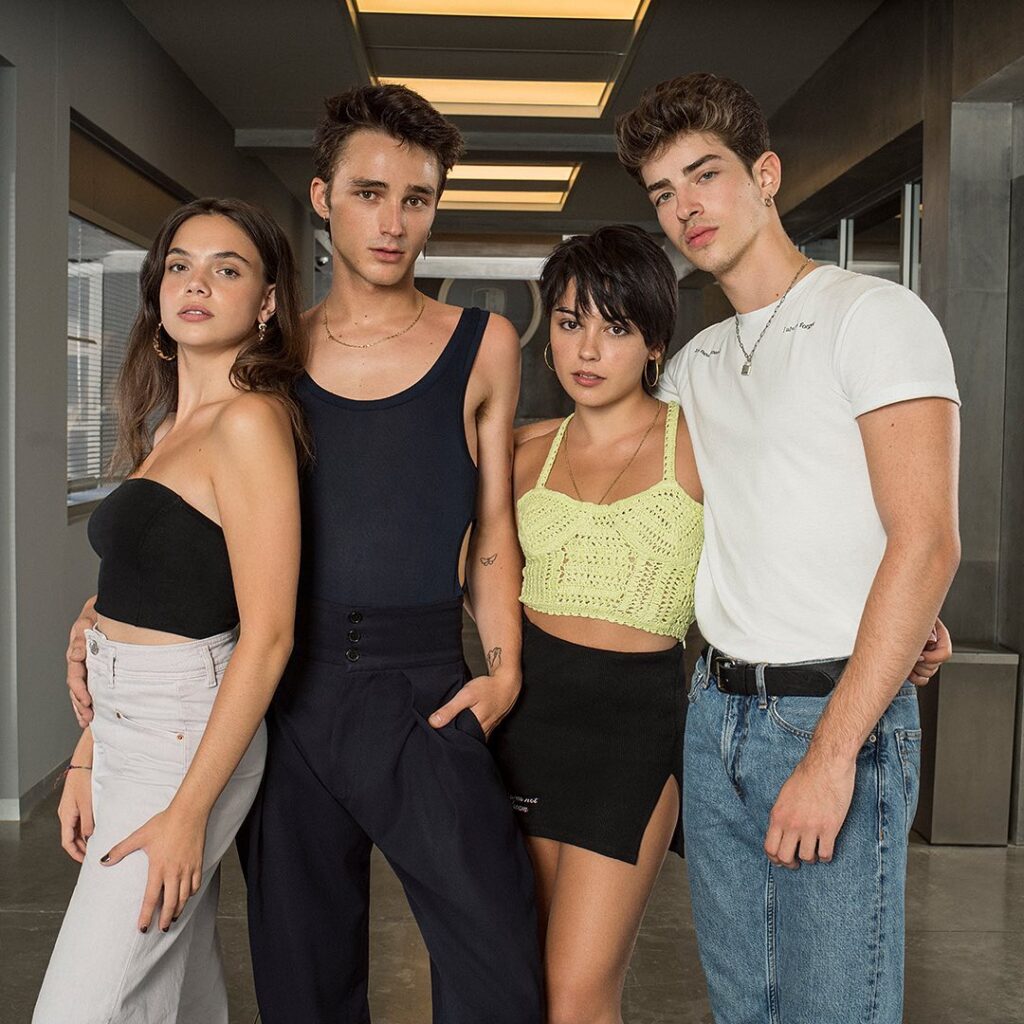 elitenetflix_109692542_187598012712315_8041806060381496599_n-1024x1024.jpg
