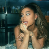 Η Ariana Grande κυκλοφορεί το νέο single «Positions»