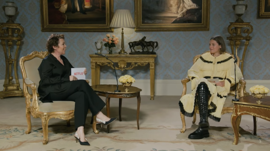 Η Olivia Colman και η Emma Corrin συζητούν για το The Crown λίγο πριν την πρεμιέρα