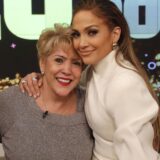 Το πάρτι-έκπληξη της Jennifer Lopez στην μητέρας της για τα γενέθλια της