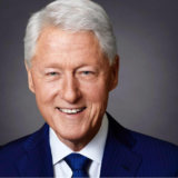 Bill Clinton: Τον πήρε ο ύπνος στην ορκωμοσία Biden και έγινε viral