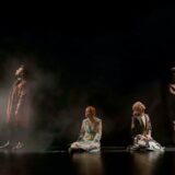 O Γυάλινος Κόσμος σε σκηνοθεσία Γιώργου Νανούρη στο Θέατρο Αλκυονίς