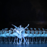 “Η Λίμνη των Κύκνων” με το Μπαλέτο της Εθνικής Όπερας του Παρισιού σε Online Streaming