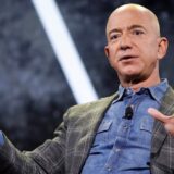 Ο Jeff Bezos αποχωρεί από τη θέση του διευθύνοντα συμβούλου της Amazon