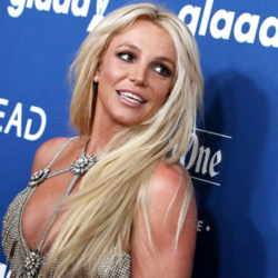Ο μάνατζερ της Britney Spears παραιτείται μετά από 25 χρόνια