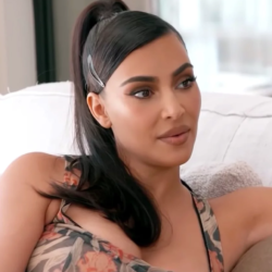 Η Kim Kardashian πέρασε, με την τέταρτη προσπάθεια, τις «μικρές» εξετάσεις για να γίνει δικηγόρος