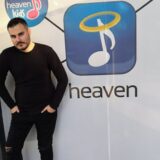 Ο Γιώργος Αθανασόπουλος στην οικογένεια της Heaven Music