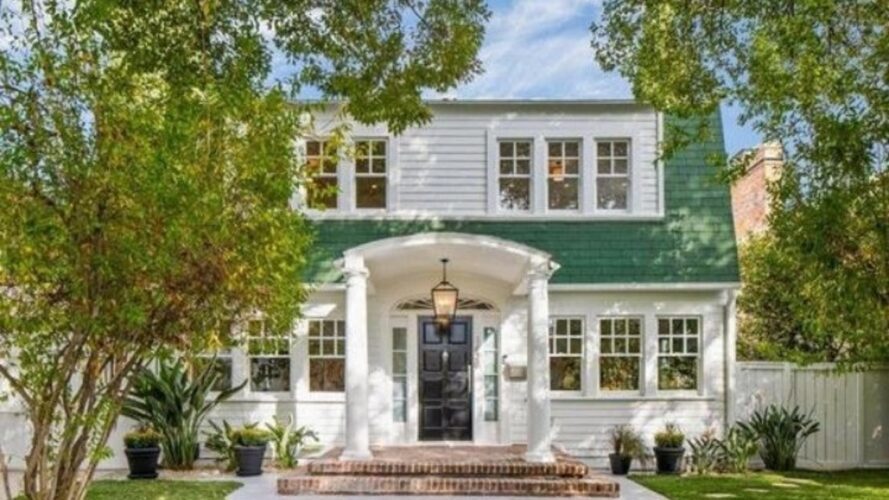 Κατοικία από την ταινία «Εφιάλτης στο δρόμο με τις λεύκες» πωλήθηκε 2,8 εκατομμύρια δολάρια