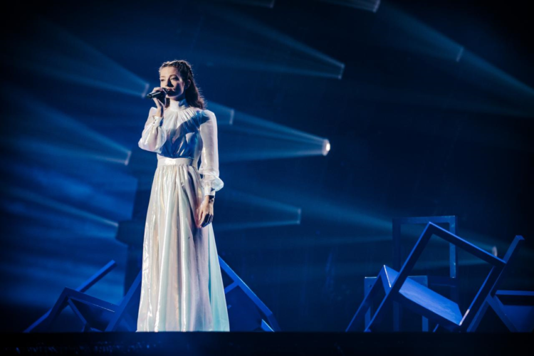 Eurovision 2022: Μάγεψε η Αμάντα Γεωργιάδη στον  A’ Ημιτελικός και καταχειροκροτήθηκε από το κοινό