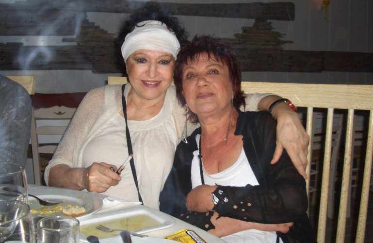 Ντόρα Δούμα για θάνατο Μάρθας Καραγιάννη: «Έχασα τον κόσμο, έχω πάθει σοκ»