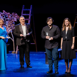 Θεατρικά Βραβεία Κοινού 2022 από το Αθηνόραμα: Η τελετή απονομής και οι φετινοί βραβευμένοι