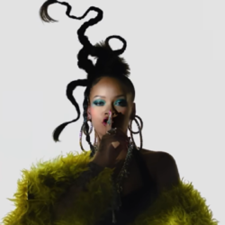 Η Rihanna επιστρέφει και θα εμφανιστεί στο show του Super Bowl | Το βίντεο που κάνει τον γύρο του κόσμου