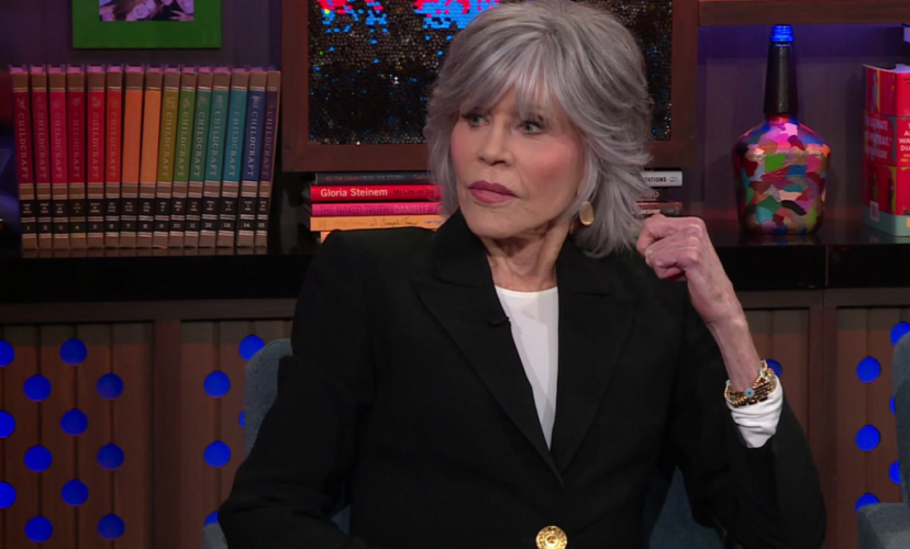 Jane Fonda: «Σκηνοθέτης ζήτησε να κάνουμε σeξ για να δει πώς είναι οι οργασμοί μου»