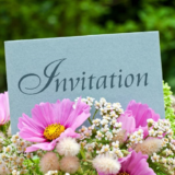 Πώς γράφουμε σωστά τα προσκλητήρια γάμου;