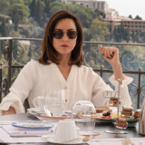 Aubrey Plaza: Στην Ελλάδα η ηθοποιός του "The White Lotus" (Βίντεο)