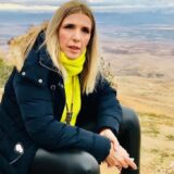 Ρένα Κουβελιώτη: Δείτε το βίντεο ντοκουμέντο από τη στιγμή της επίθεσής της στο Λαγονήσι ΡέναΚουβελιώτη
