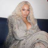 Η viral αντίδραση της Beyoncé όταν έλαβε το Grammy για το καλύτερο country album Beyonce