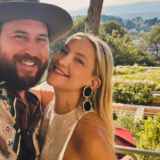 Kate Hudson: «Φλερτάρω με όλους, κορίτσια, αγόρια. Ευτυχώς που σύντροφός μου..» Kate Hudson