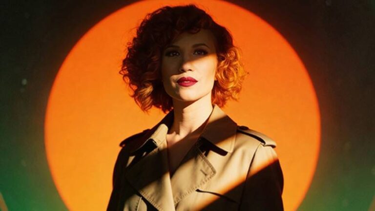 Η Πέννυ Μπαλτατζή μας ταξιδεύει με ένα «Ζήτω» – Το νέο χασαποσέρβικο του Ανδρέα Λάμπρου με άρωμα ελληνικού σινεμά