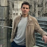 Στην Ελλάδα ο Paul Wesley για τον γάμο της Αμαλίας Κωστοπούλου (Φωτογραφία) Paul Wesley