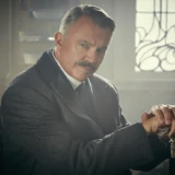 Sam-Neill
