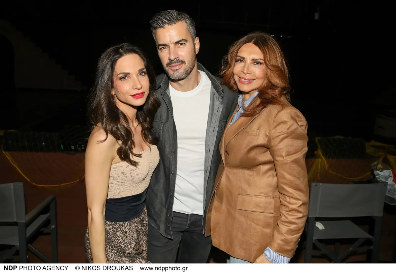 3746_KATERINA_GERONIKOLOY_GIANIS_TSIMITSELIS_MIMI_NTENISI_1462026