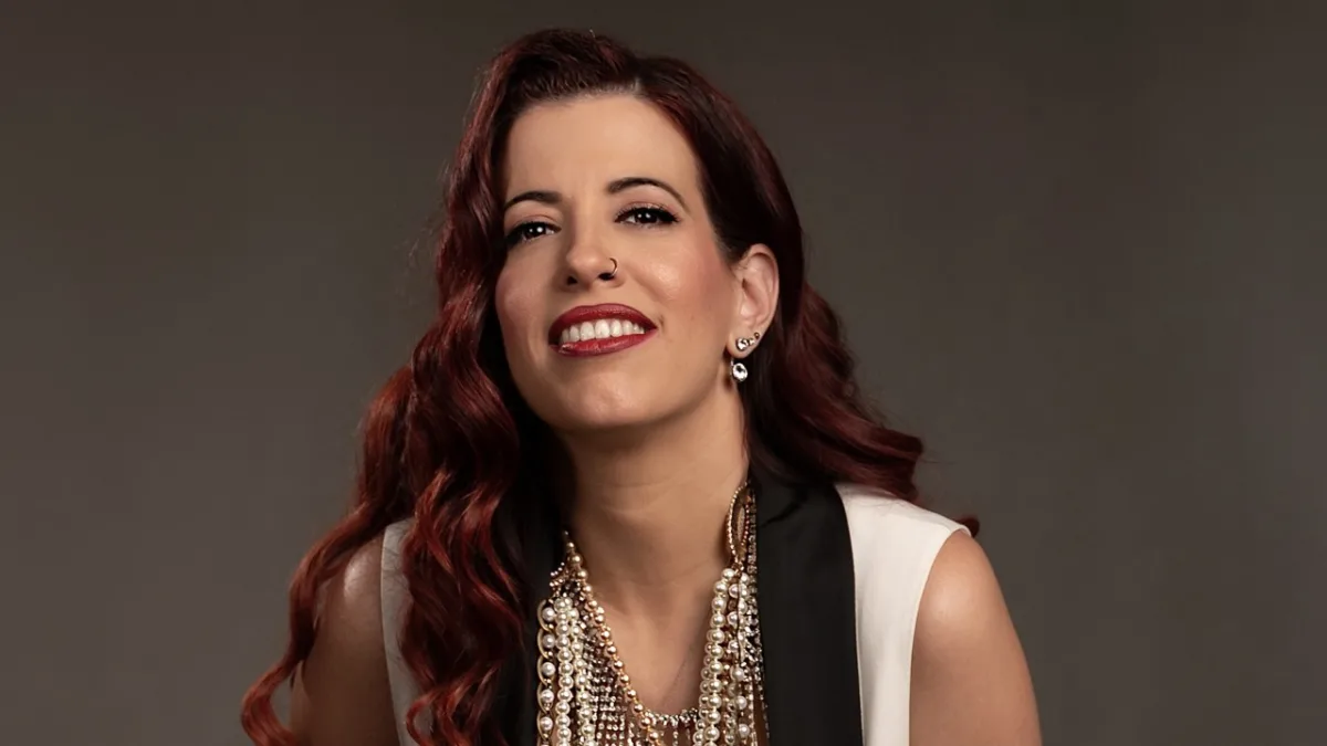 Eleni Alexandris: Το νέο της single «Τέλειωσες»